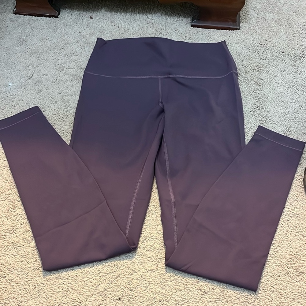 Lulu purple leggings!